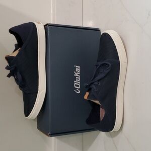 OluKia Pehuea Li Trench Blue Woman's size 11